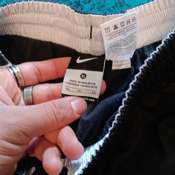 Vintage Nike Straight Wide Leg Loose Fit Joggers Sweatpants Tracksuit Bototms - Picture 2 of 3